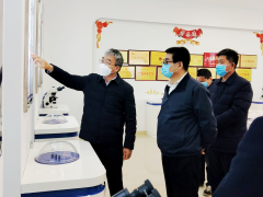 河南省副省長(zhǎng)：感謝舜宇為當(dāng)?shù)刈龀龅姆e極貢獻(xiàn)！