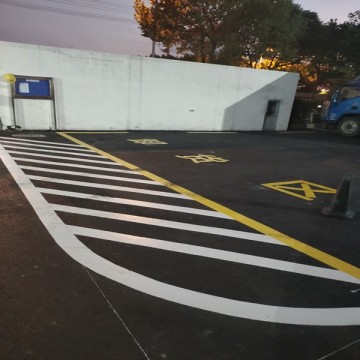 蘇州停車場熱熔劃線 、停車位車庫標